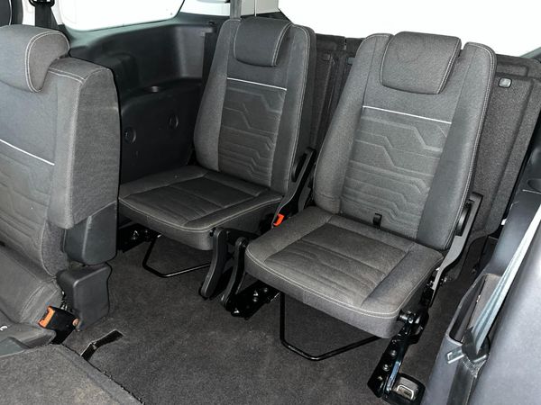 2015-Ford-Tourneo-Connect-Grand-16-Titanium-Auto-LWB image:8