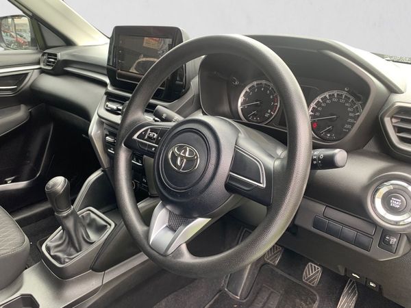 2024-Toyota-Urban-Cruiser-15-XS image:10