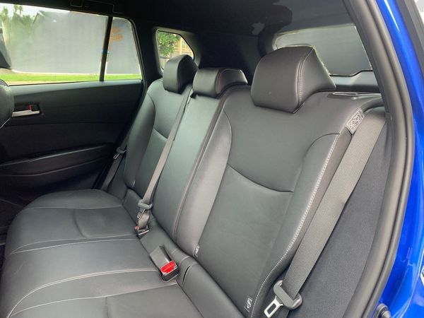 2022-Toyota-Corolla-Cross-18-XS image:15
