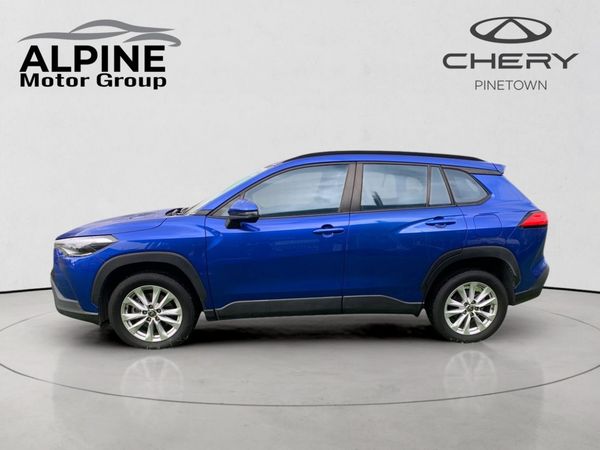 2022-Toyota-Corolla-Cross-18-XS image:3