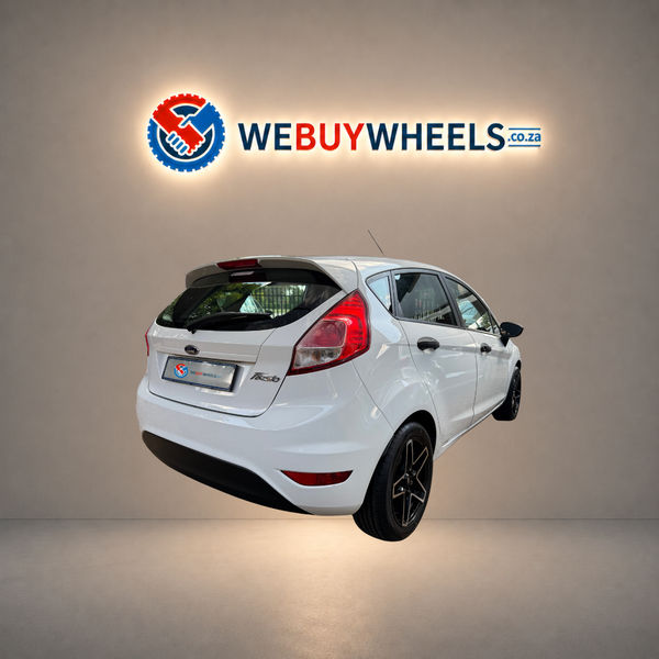 2018-Ford-Fiesta-15-TDCi-Ambiente-5-dr image:5