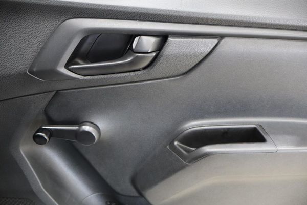 2022-Isuzu-D-Max-19-DDI-HR-Single-Cab image:19
