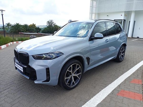 2025-BMW-X5-xDrive30d-M-Sport-Pro image:1