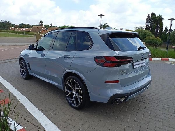 2025-BMW-X5-xDrive30d-M-Sport-Pro image:2