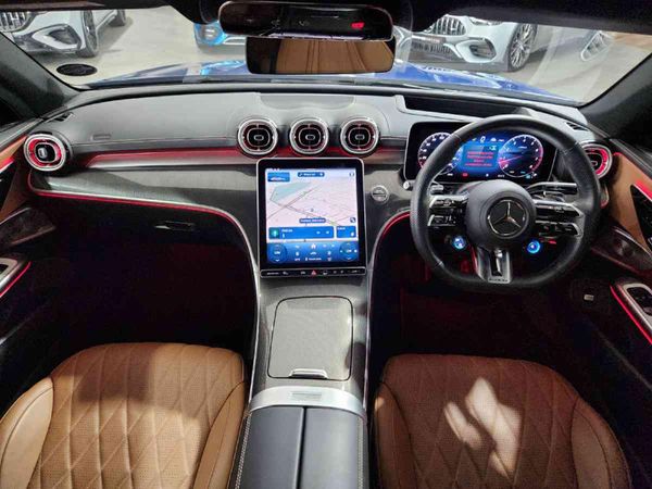 2025-Mercedes-AMG-CLE-AMG-Couple-CLE53-4M image:9