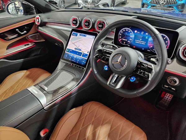 2025-Mercedes-AMG-CLE-AMG-Couple-CLE53-4M image:7