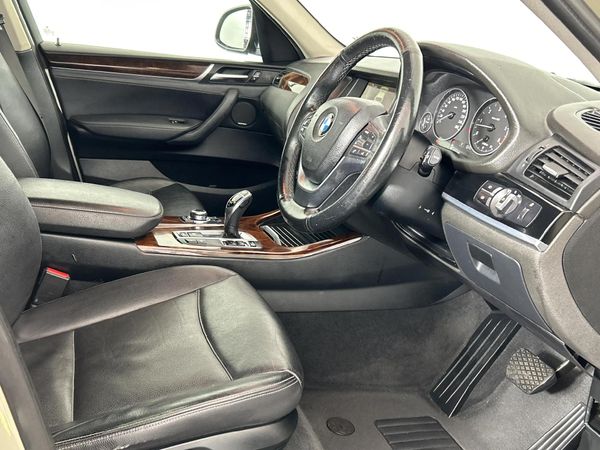 2014-BMW-X3-xDrive30d-Auto image:9