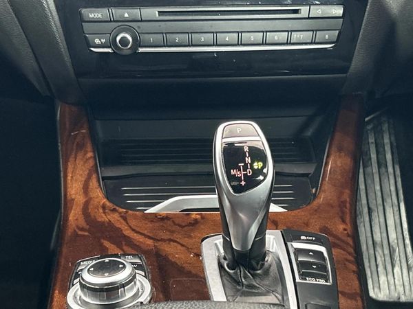 2014-BMW-X3-xDrive30d-Auto image:10