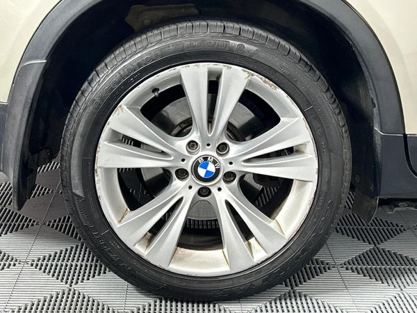 2014-BMW-X3-xDrive30d-Auto image:7