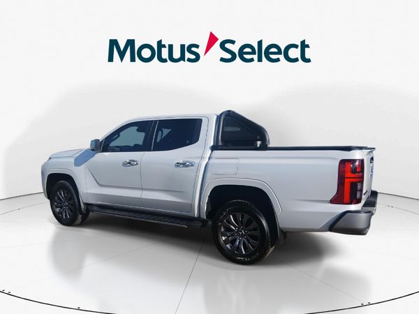 2025-Mitsubishi-Triton-24-Di-DC-GLS-Double-Cab-Auto image:4
