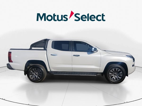 2025-Mitsubishi-Triton-24-Di-DC-GLS-Double-Cab-Auto image:7