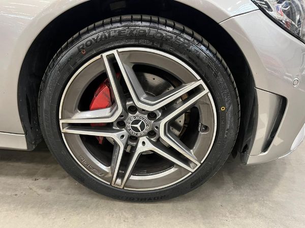 2019-Mercedes-Benz-C-Class-C-200-Auto image:8