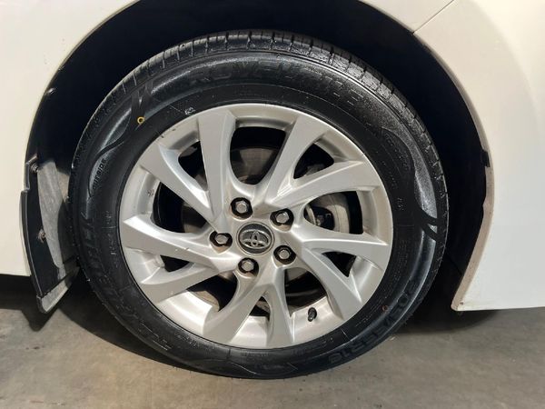 2017-Toyota-Corolla-16-Prestige image:7