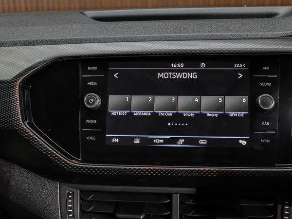 2022-Volkswagen-T-Cross-10-TSI-Comfortline-Auto image:10