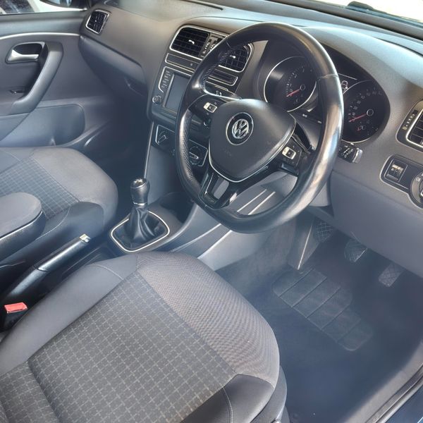 2015-Volkswagen-Polo-GP-12-TSI-Comfortline-66kW image:12