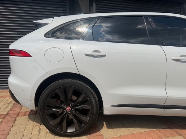 2017-Jaguar-F-Pace-30D-AWD-S image:4