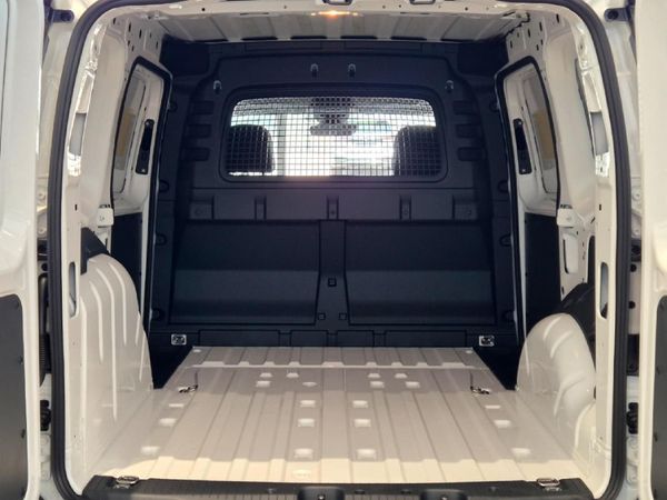 2026-Volkswagen-Caddy-Cargo-16i-81kw-Panel-Van image:8
