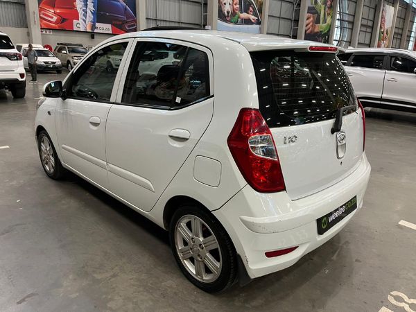 2015-Hyundai-i10-125-Glide image:3