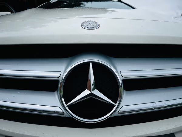 2015-Mercedes-Benz-GLA-250-4Matic-Petrol-Auto-R4900-pm image:12