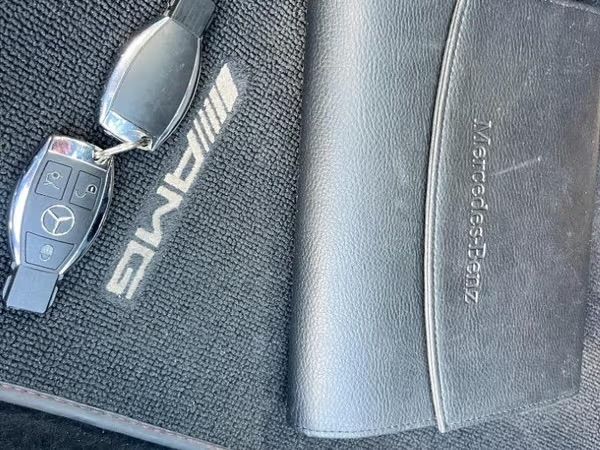 2015-Mercedes-Benz-GLA-250-4Matic-Petrol-Auto-R4900-pm image:8