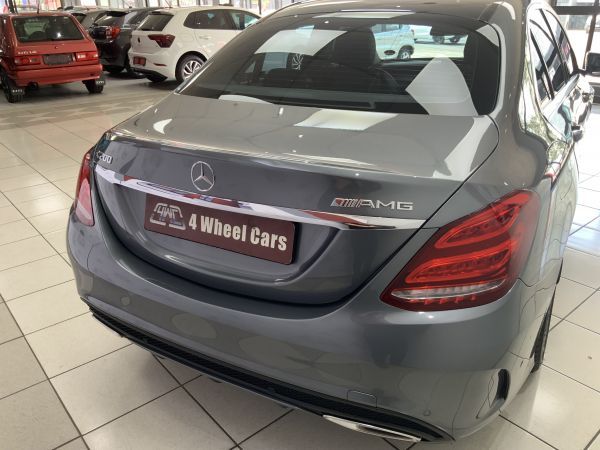 2018-Mercedes-Benz-C-Class-C-200-Edition-C-Auto image:4