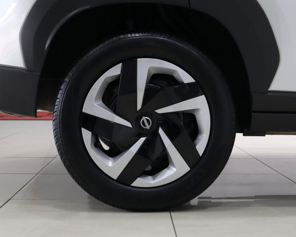 2025-Nissan-Magnite-10-Visia image:6