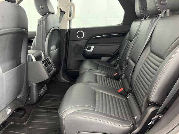 2021-Land-Rover-Discovery-30-TD-S-D300 image:3