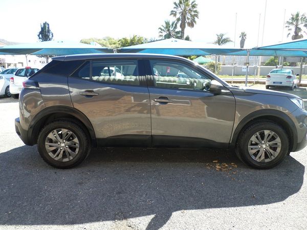 2022-Peugeot-2008-12T-Allure-Auto image:1