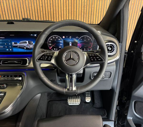 2026-Mercedes-Benz-V-Class-V-300d-Exclusive image:6