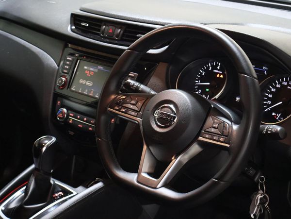 2021-Nissan-Qashqai-12T-Midnight-Auto image:11