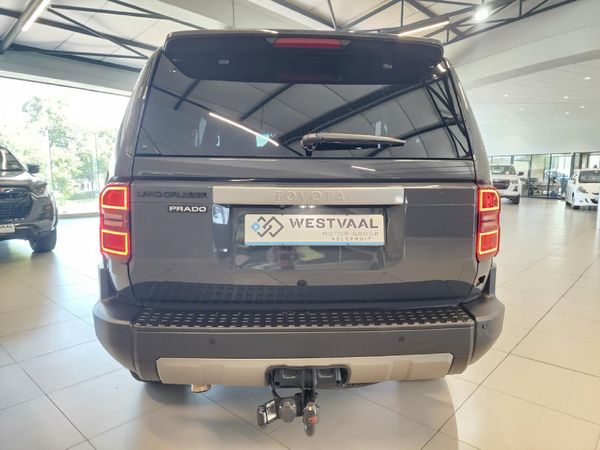 2025-Toyota-Land-Cruiser-Prado-TX-28GD-Auto image:4