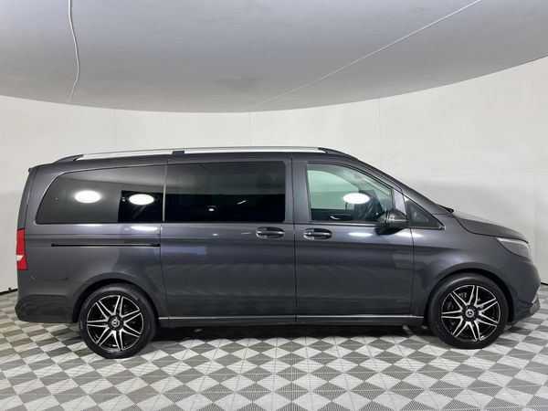 2021-Mercedes-Benz-V-Class-V-220d-Auto image:16