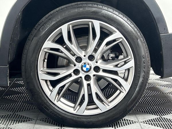 2020-BMW-X1-sDrive20i-Auto image:6