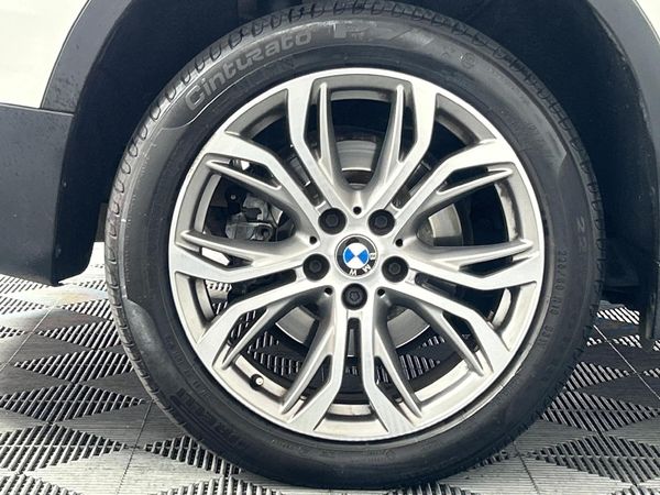 2020-BMW-X1-sDrive20i-Auto image:7