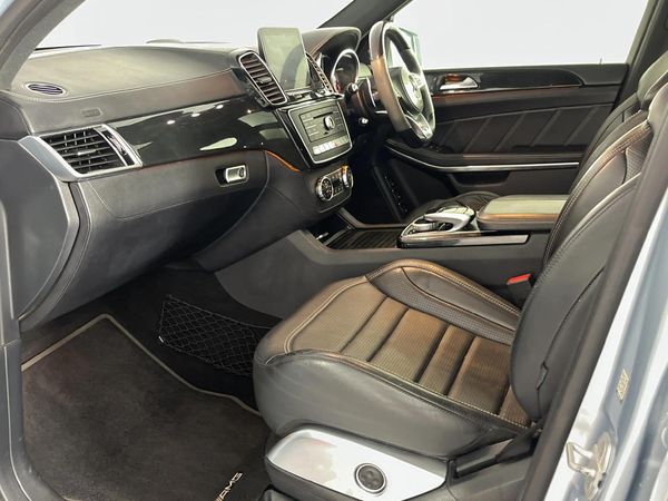2018-Mercedes-AMG-GLS-63-AMG image:8