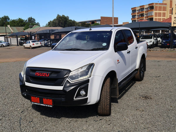 2018-Isuzu-KB-250-D-Teq-HO-X-Rider-Double-Cab image:1