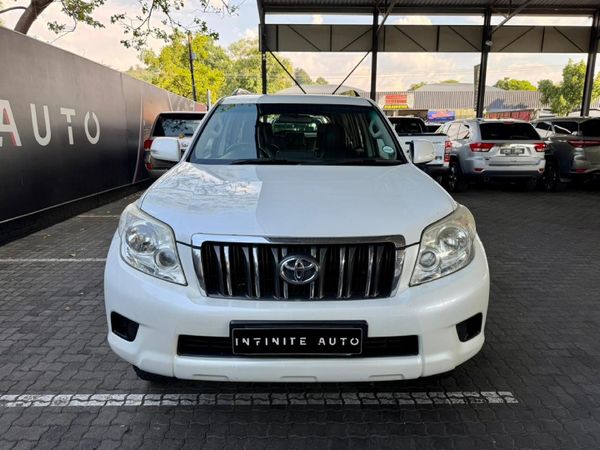 2011-Toyota-Land-Cruiser-Prado-40-V6-TX-Auto image:7