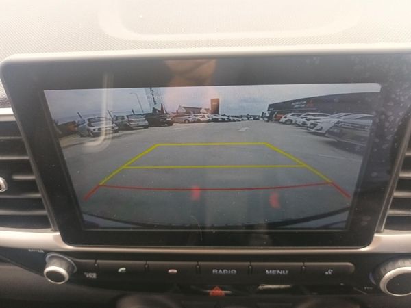2025-Hyundai-Venue-12-Executive image:14