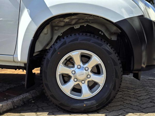 2021-Isuzu-D-Max-250-HO-Fleetside-Safety-Single-Cab image:4