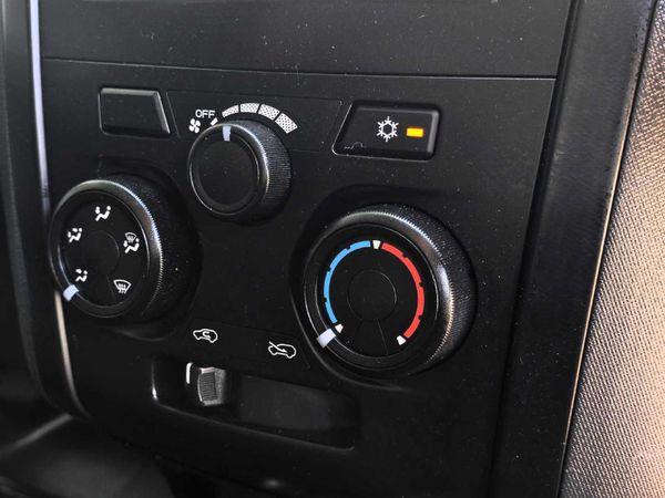 2021-Isuzu-D-Max-250-HO-Fleetside-Safety-Single-Cab image:5