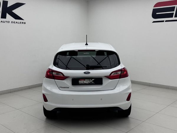 2019-Ford-Fiesta-10-EcoBoost-Titanium-Auto-5-dr image:4