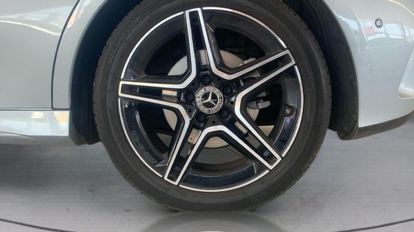 2025-Mercedes-Benz-A-Class-A-200-Auto image:15