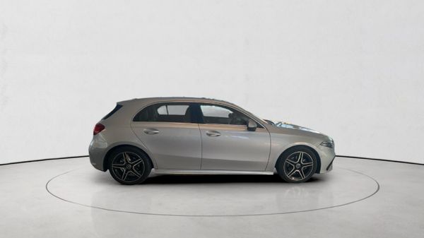 2025-Mercedes-Benz-A-Class-A-200-Auto image:7
