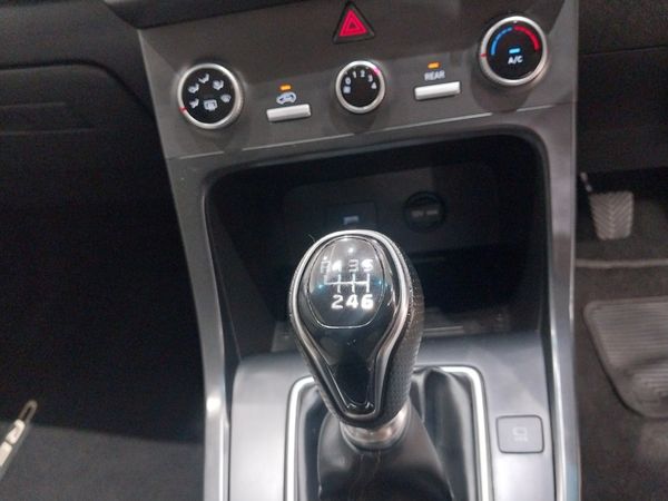 2022-Hyundai-Creta-Grand-20-Executive image:12