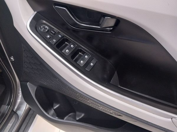 2022-Hyundai-Creta-Grand-20-Executive image:17