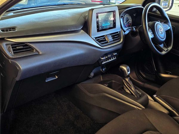 2025-Toyota-Starlet-15-XS-Auto image:3