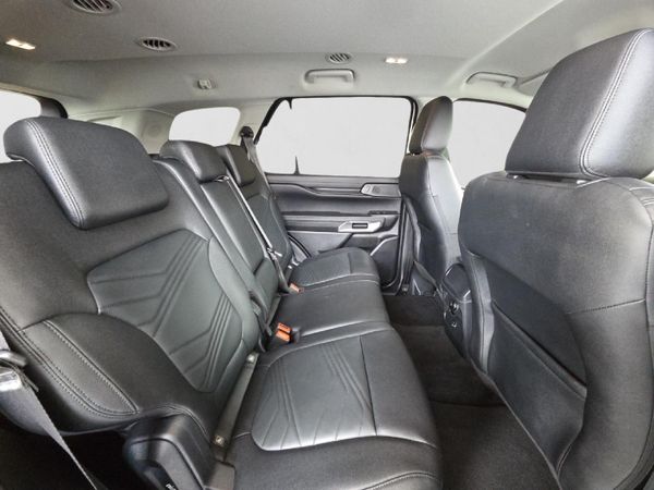 2025-Ford-Everest-20D-Bi-Turbo-XLT-Auto image:16