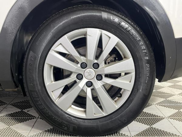 2020-Peugeot-3008-16-THP-Allure-Auto image:6