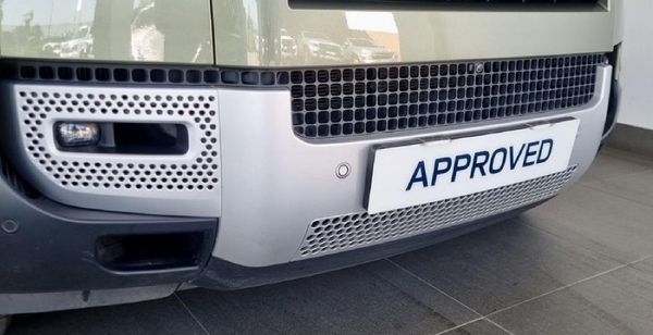 2023-Land-Rover-Defender-90-D240-SE-177kw image:14