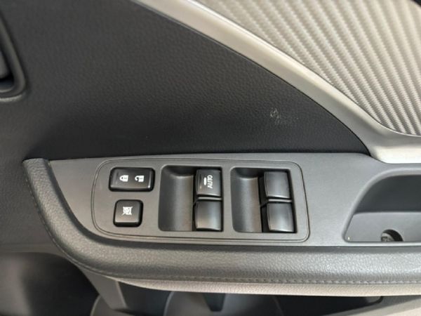 2026-Mitsubishi-Xpander-15 image:9